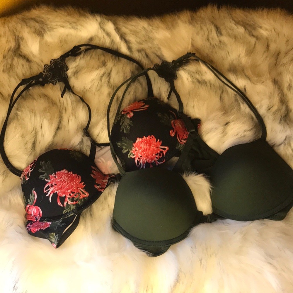 NWOT Set of two XOXO Racerback Bras